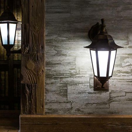 Apartment On Tuhan-Baranovskoho,4 リヴィウ エクステリア 写真