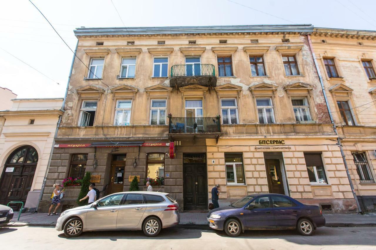 Apartment On Tuhan-Baranovskoho,4 リヴィウ エクステリア 写真